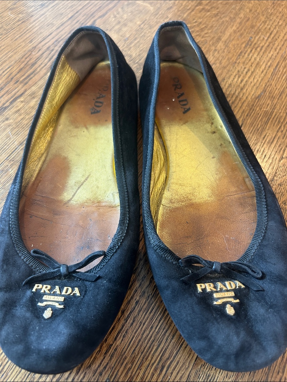 Prada Black Suede Ballet Flats with Gold Logo 37.5 - Picture 2 of 3
